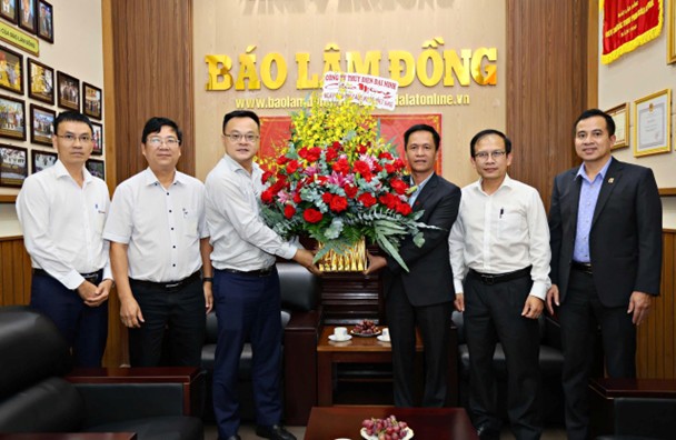 CÔNG TY THỦY ĐIỆN ĐẠI NINH THĂM, CHÚC MỪNG BÁO LÂM ĐỒNG NHÂN NGÀY BÁO CHÍ CÁCH MẠNG VIỆT NAM (21/6/1925 – 21/6/2025)