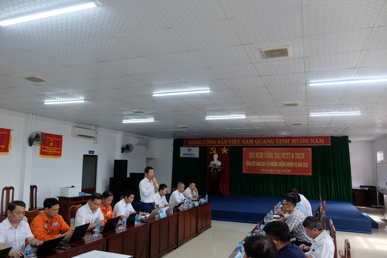 Hội nghị tổng kết công tác Phòng chống thiên tai và tìm kiếm cứu nạn năm 2024 và phương hướng, nhiệm vụ công tác PCTT&TKCN năm 2025
