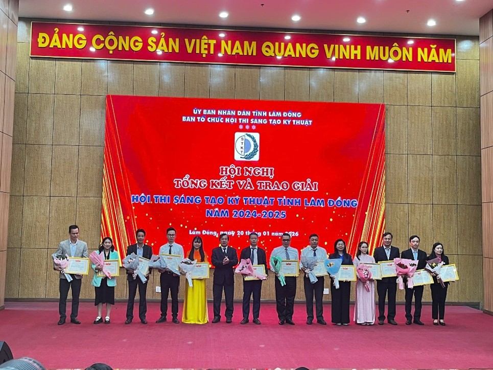 LAN TỎA TINH THẦN SÁNG TẠO – TÔN VINH 06 CÁ NHÂN XUẤT SẮC  CỦA CÔNG TY THỦY ĐIỆN ĐẠI NINH